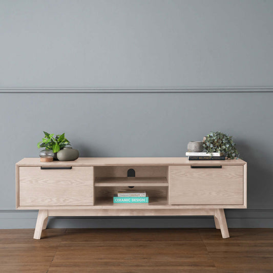 NEATH Entertainment TV Unit 150cm - White Oak