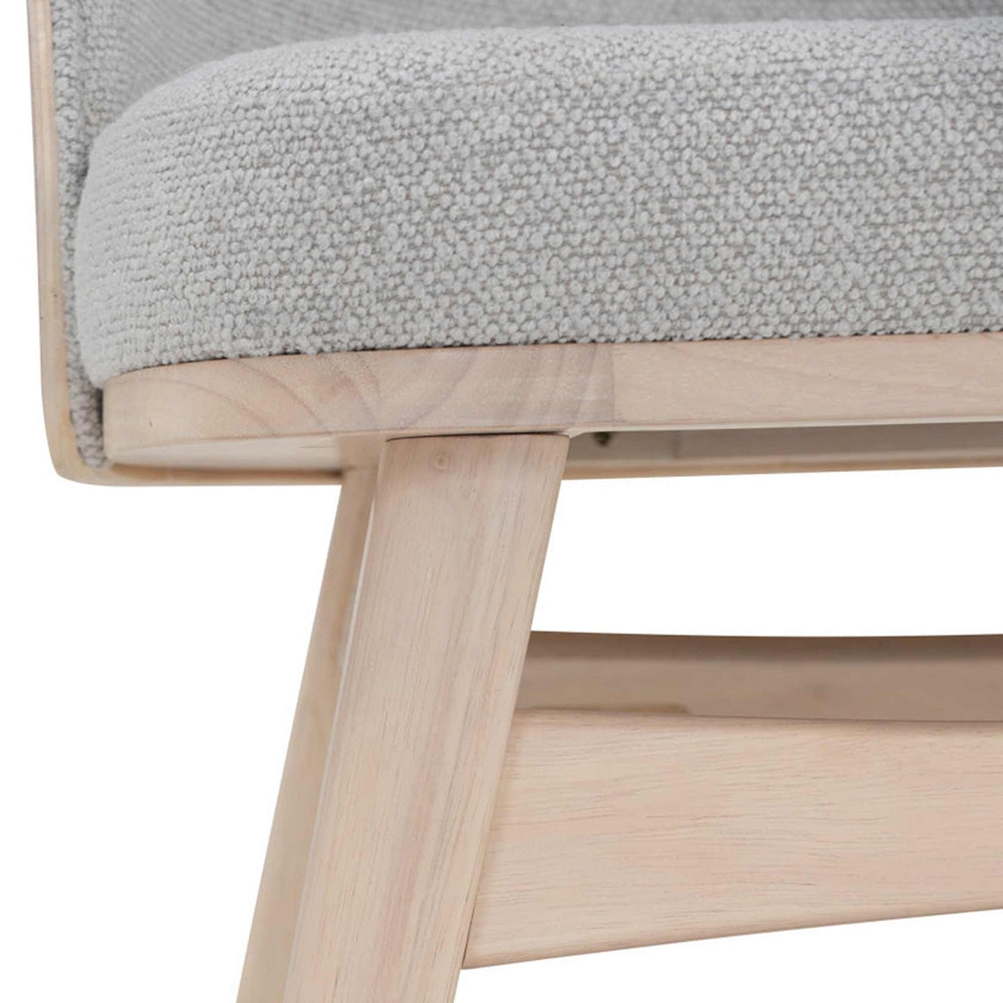 VEDA Lounge Chair - Natural