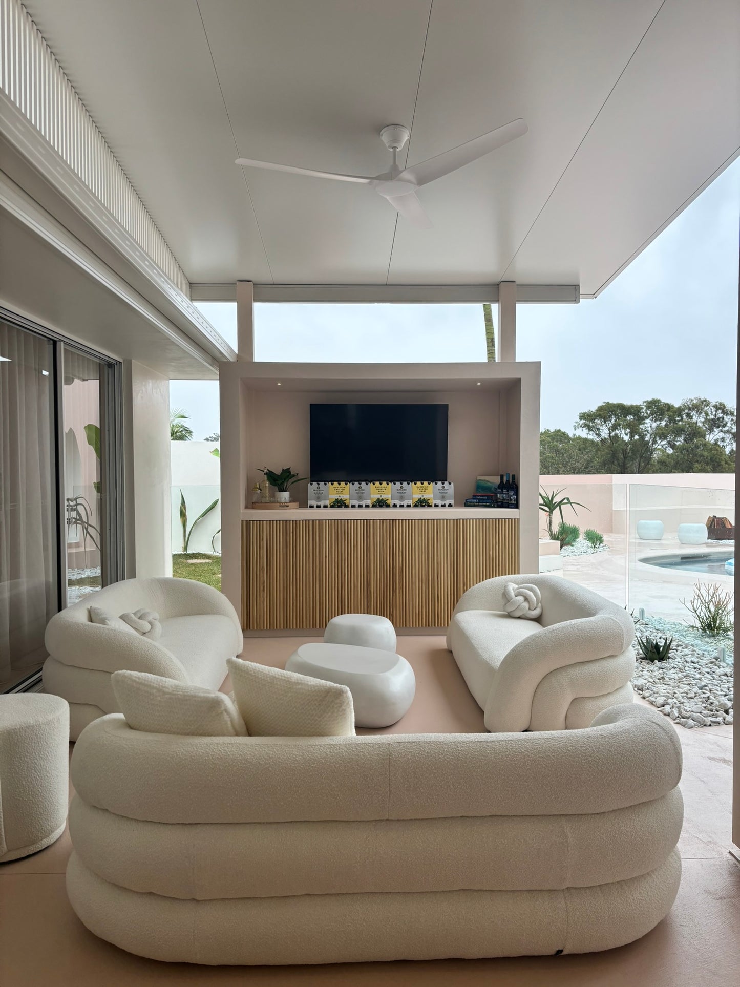 WOODFLEX Flexible Solid Paulownia Wood Slat Wall Panel -  2700mm x 600mm - Half Round