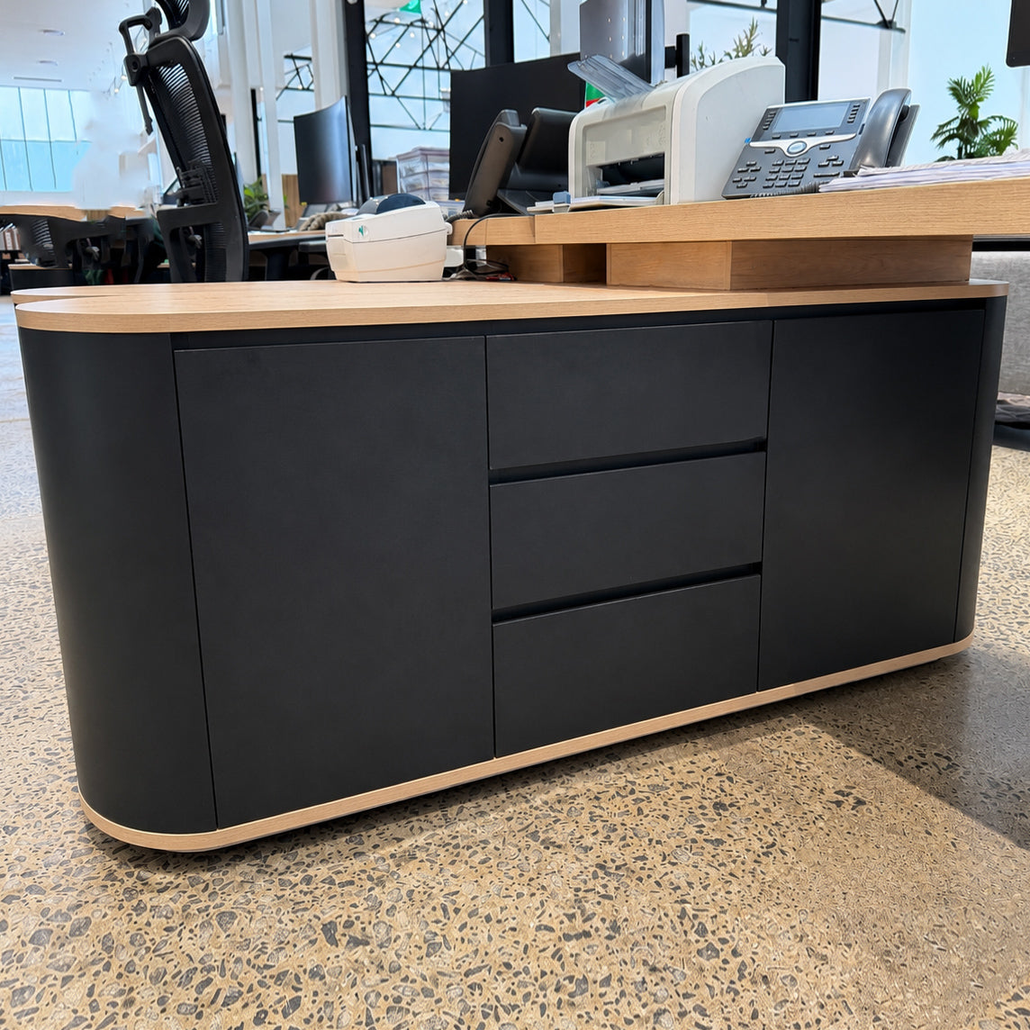 VENTURA 220-240cm Reversible Executive Desk - Left or Right Return - Oak & Black