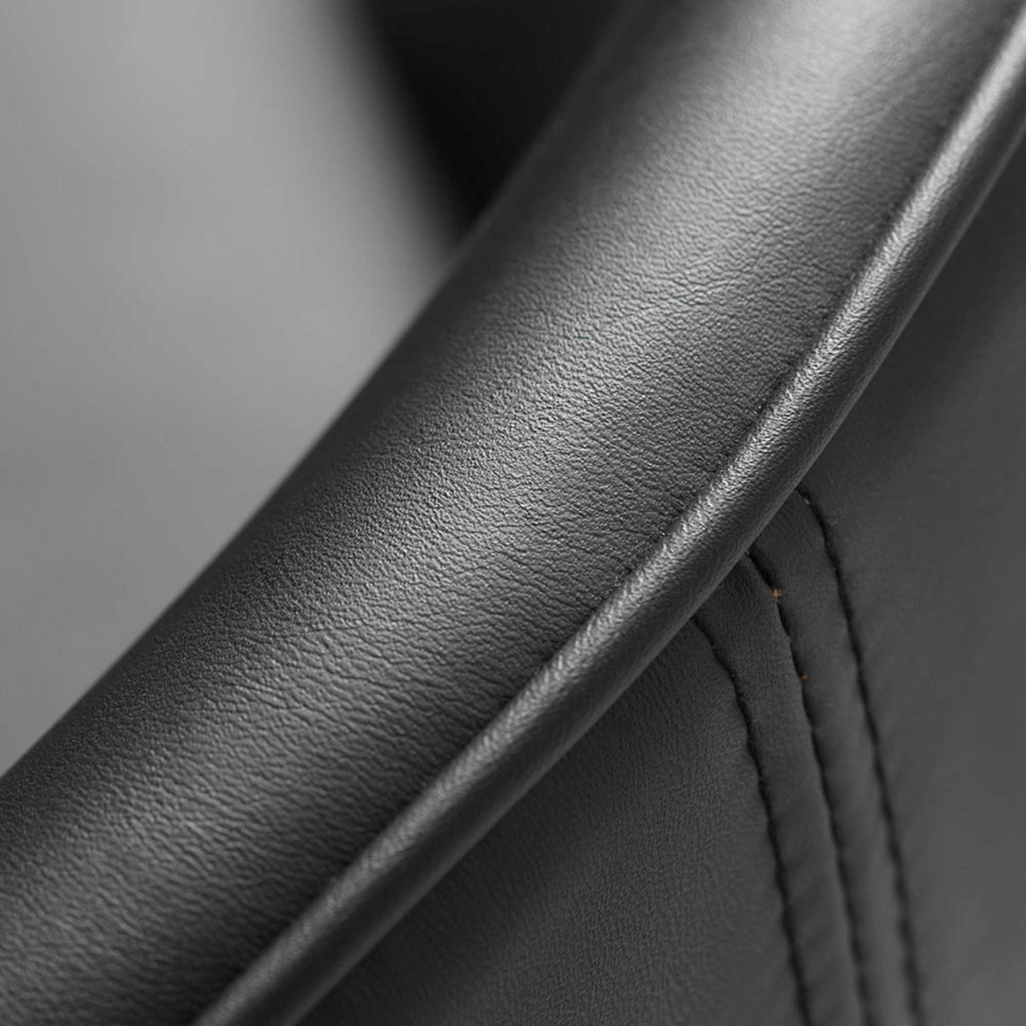 GAIN Dining Chair - Black