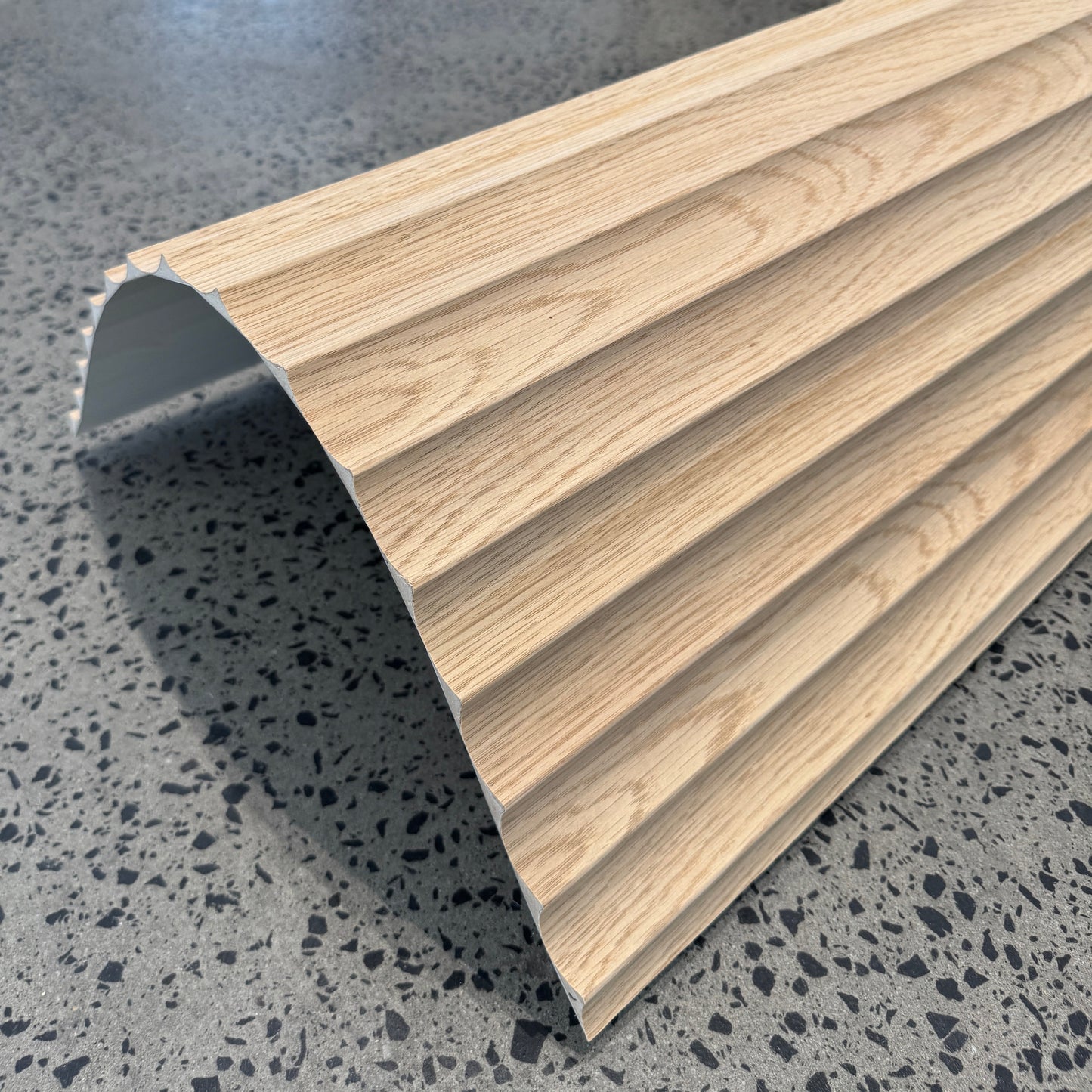 WOODFLEX® FLOW Flexible Wooden Wall Panel - Oak Veneer - 2700mm x 600mm - Wave 37.5mm