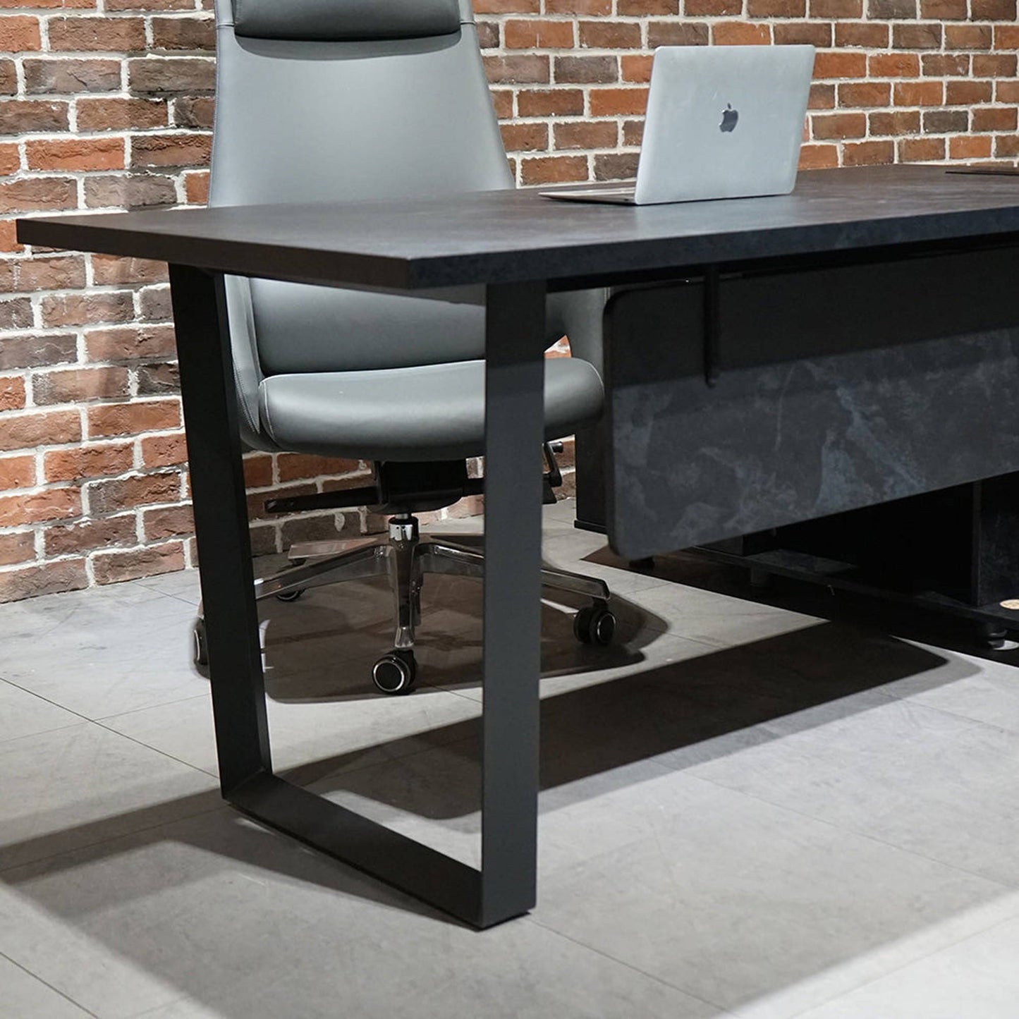 ADRIANO Black Executive Office Desk Reversible 165-180cm - Black Concrete