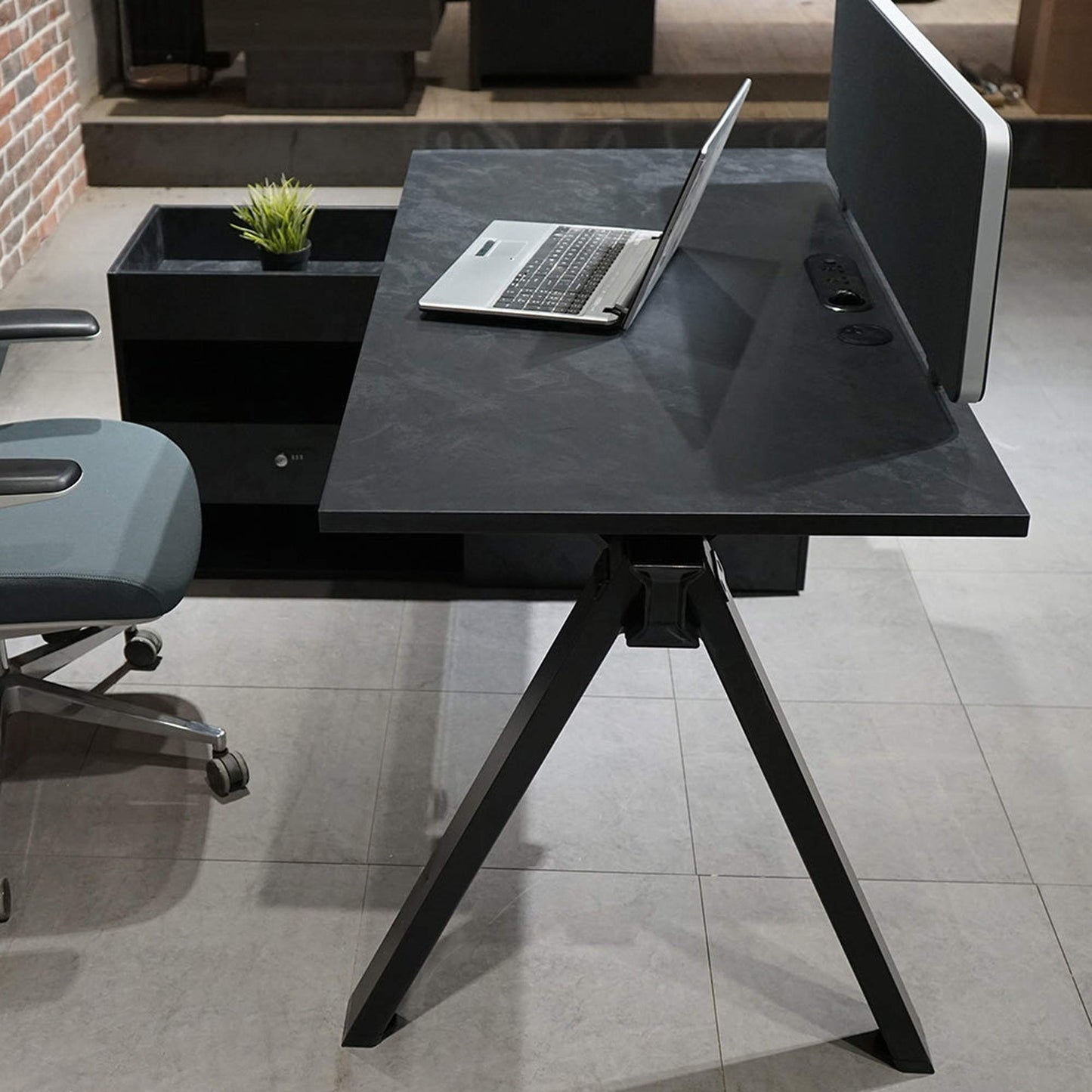 DOLAN Executive Desk Workstation 1.4m - 1.6m - Left Return - Black Concrete