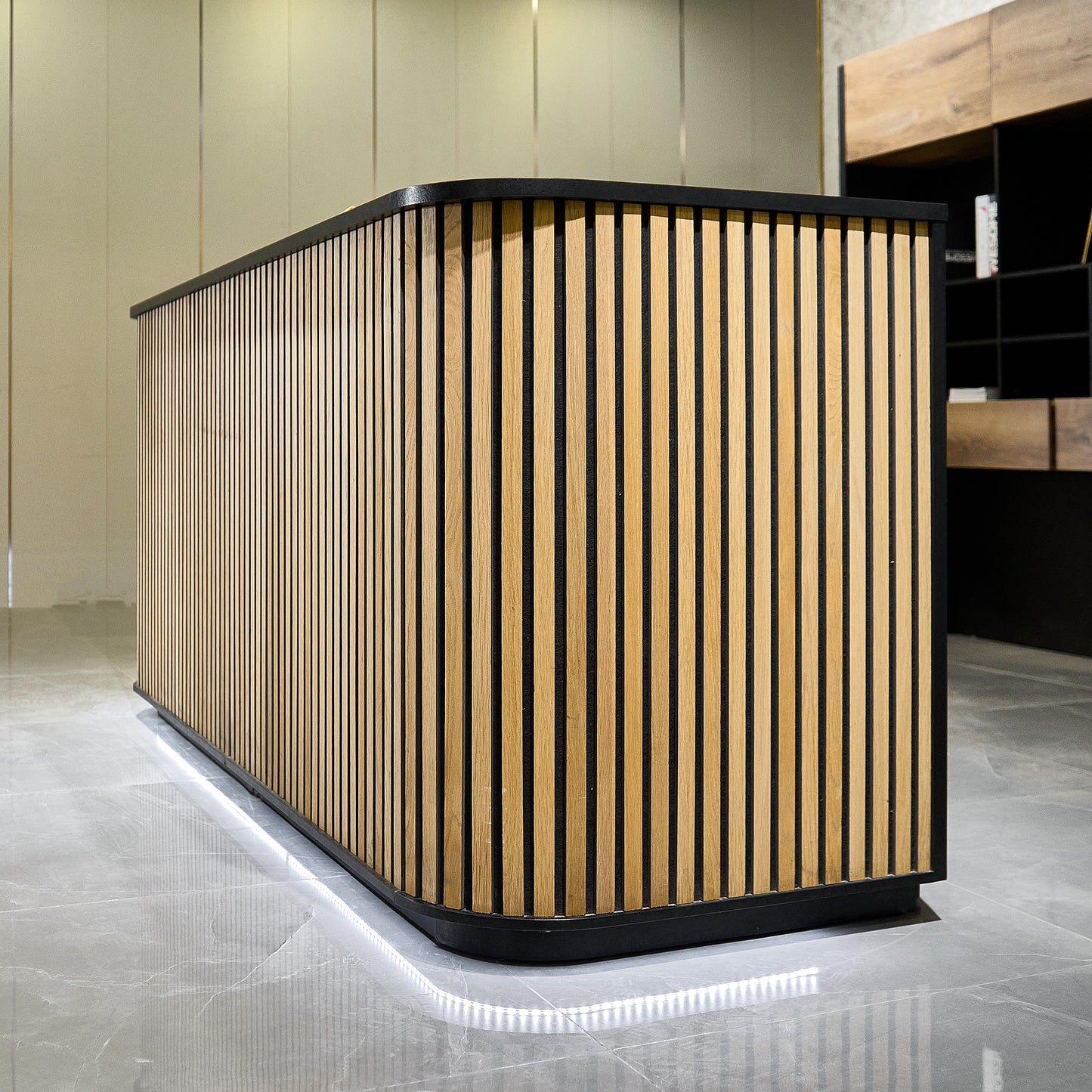 HALO Reception Desk 180cm - Oak / Black on Black